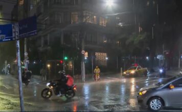 Chuva deixa capital em estado de atenção para alagamentos; 39 mil imóveis ficam sem luz na Grande SP