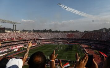 Torcida do São Paulo faz “trégua” após protestos