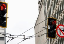 Como funcionam os semáforos inteligentes de São Paulo?